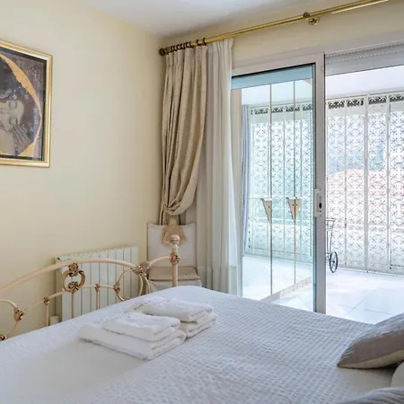 דירה Beautiful One Bedroom Two Minute Walk To Carlton *