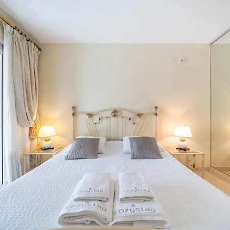 Beautiful One Bedroom Two Minute Walk To Carlton * Cannes